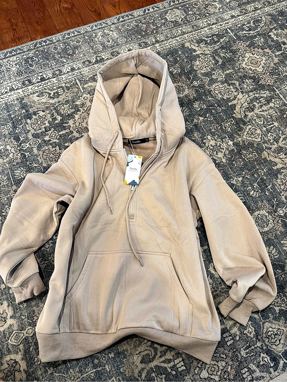 Sunbs Hooded Pullover in Beige Size Medium NWT